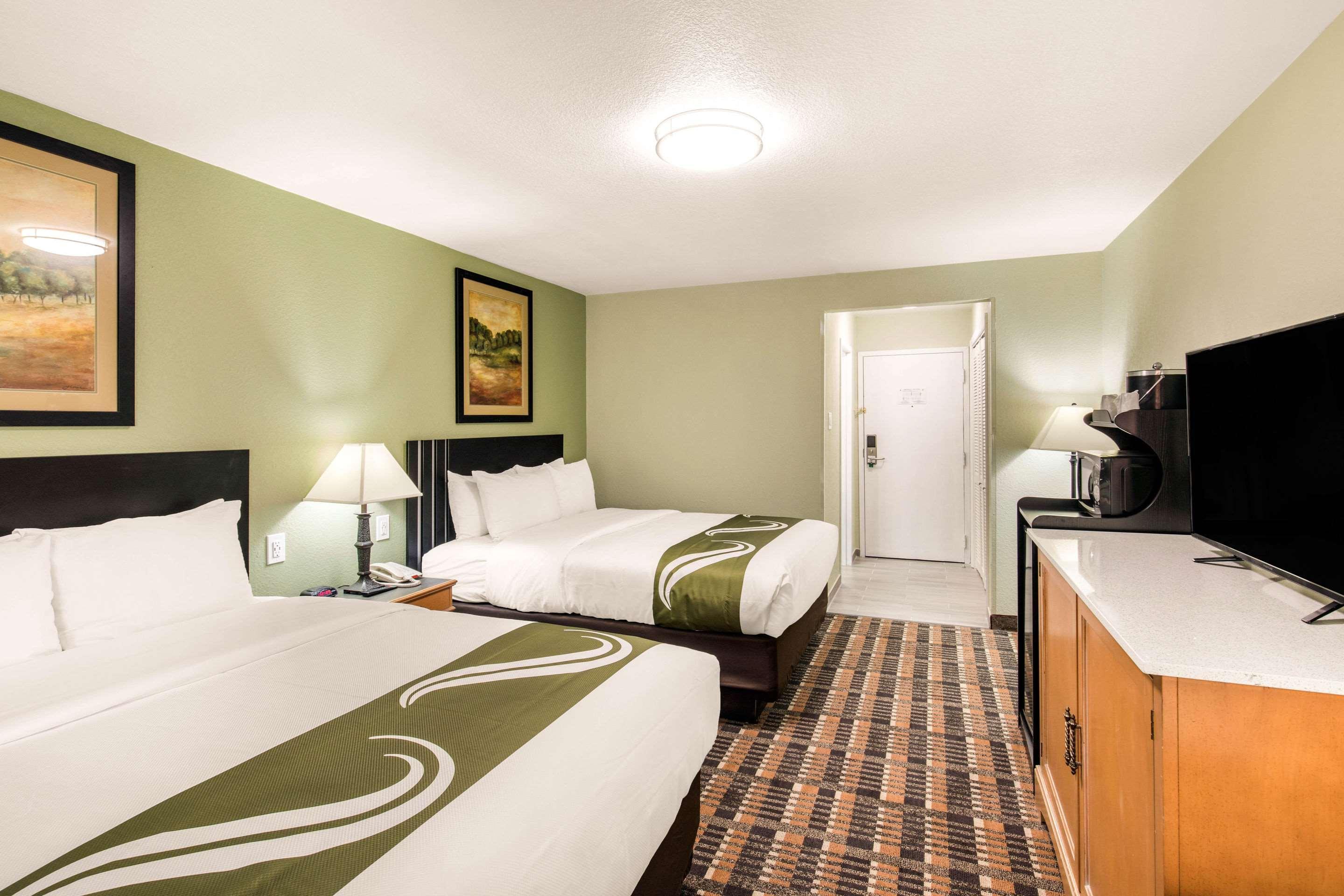 Quality Inn & Suites Plano East - Richardson Bagian luar foto