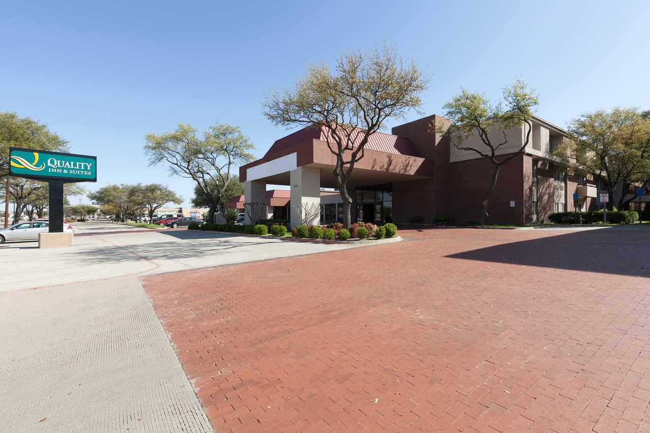 Quality Inn & Suites Plano East - Richardson Bagian luar foto