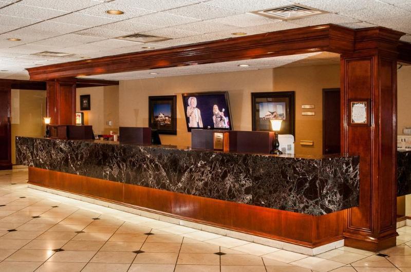 Quality Inn & Suites Plano East - Richardson Bagian luar foto